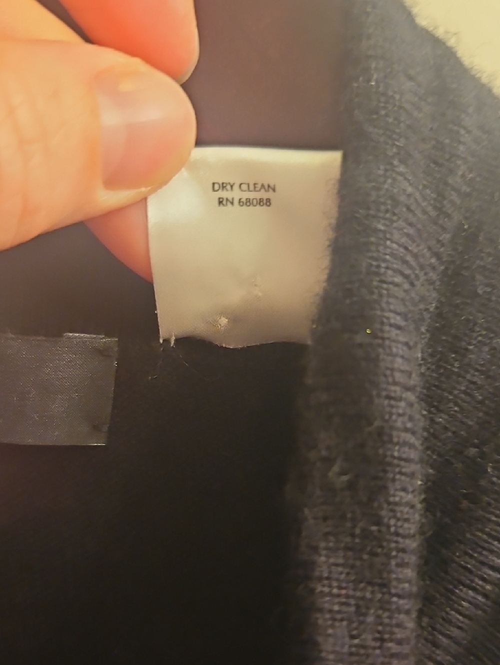 Saks Fifth Avenue Silk Cashmere Vest,Black Zip, Tie Waist, Luxury, Minimalist - Picture 4 of 9
